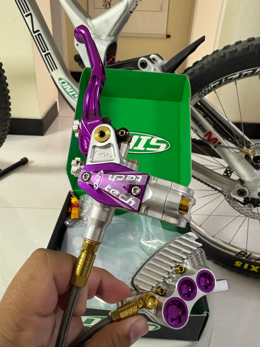 Dnis v6 single brake set